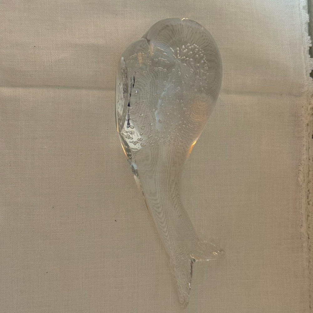 Clear Glass Whale Figurine Decorative Paperweight - Picture 9 of 9